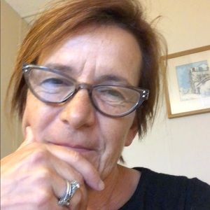 Meet your Posher, Cynthia